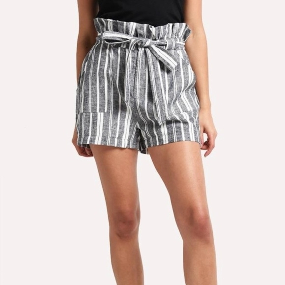 Cupcakes & Cashmere Gray and White Striped High Waist Shorts